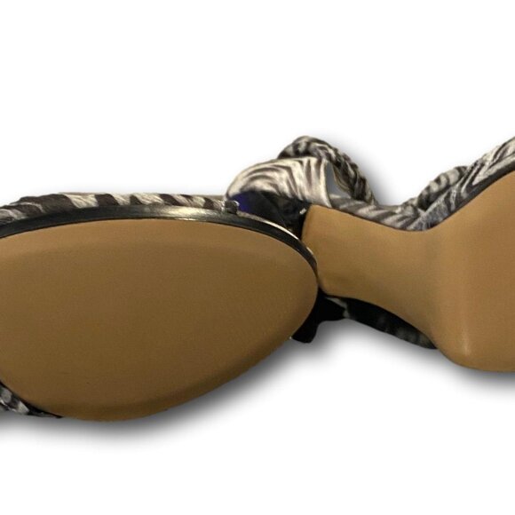 Nine West Zeebra Peep Toe Pumps Shoes w Sexy Bow NEW- SIZE 10 - Picture 6 of 6